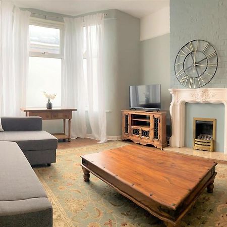 Lovely Victorian House Near Liverpool Centre Villa Екстериор снимка